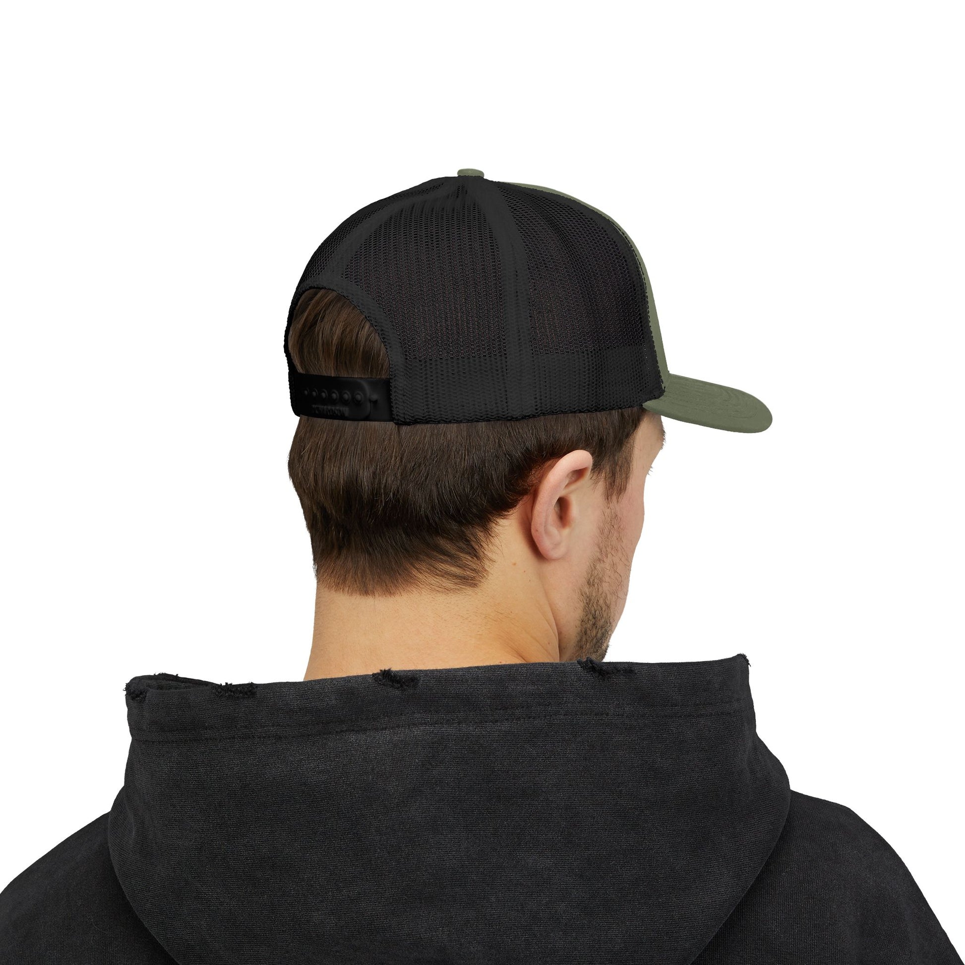 Funny Snapback Trucker Cap, Casual Hat for Men & Women, Perfect for Outdoor Events, Gifts, and Everyday Wear, Don't Be Too Skinny