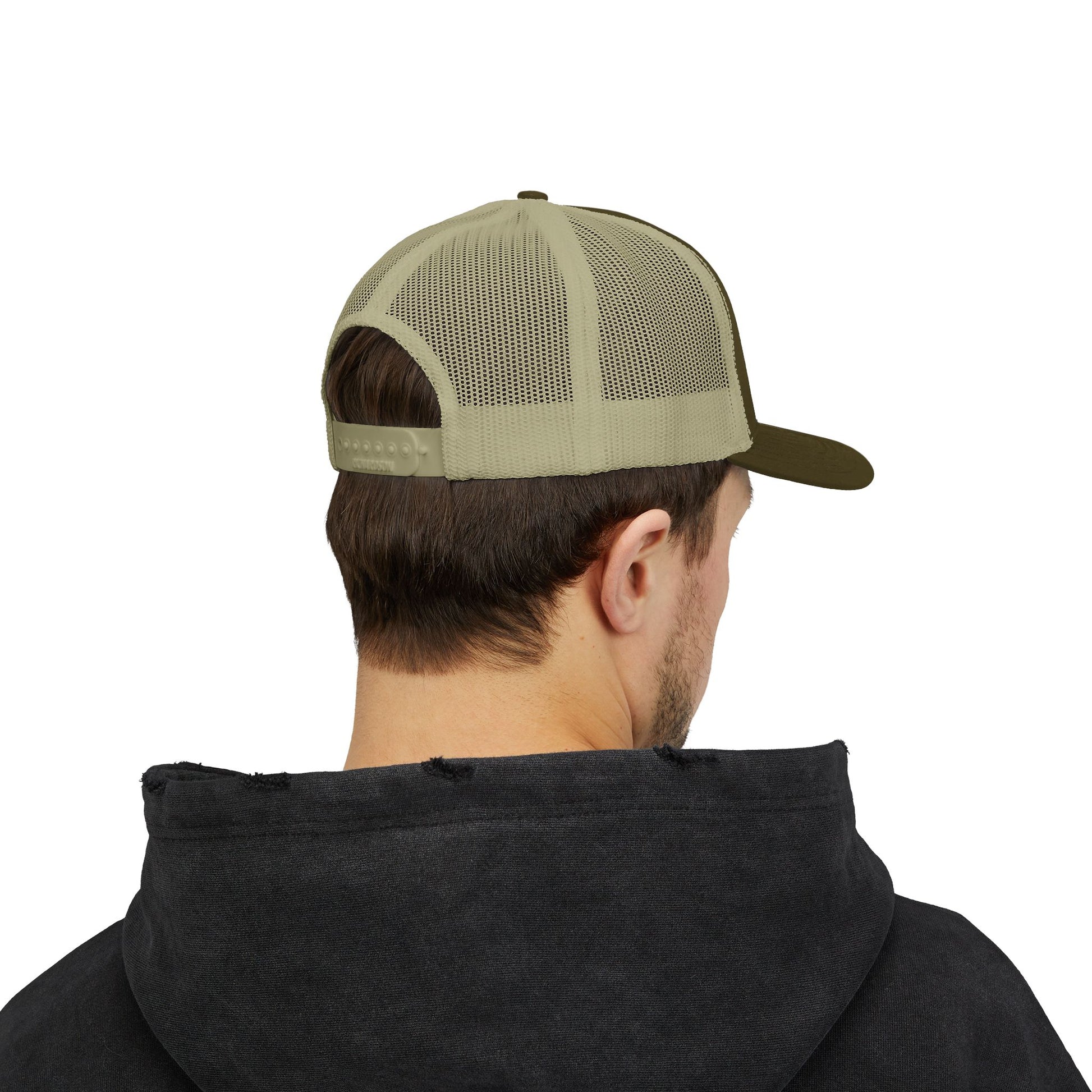 Funny Snapback Trucker Cap, Casual Hat for Men & Women, Perfect for Outdoor Events, Gifts, and Everyday Wear, Don't Be Too Skinny