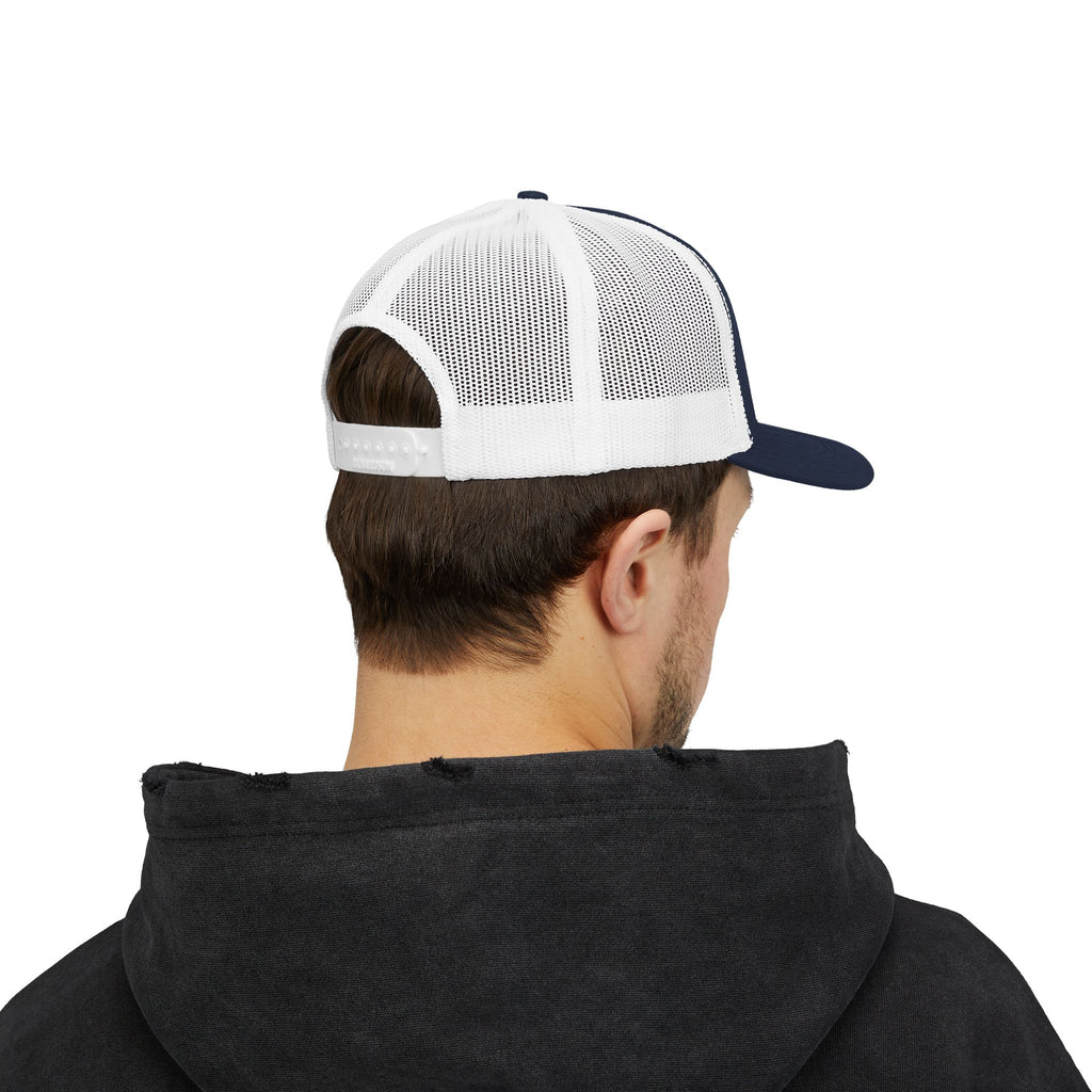 Funny Snapback Trucker Cap, Casual Hat for Men & Women, Perfect for Outdoor Events, Gifts, and Everyday Wear, Don't Be Too Skinny