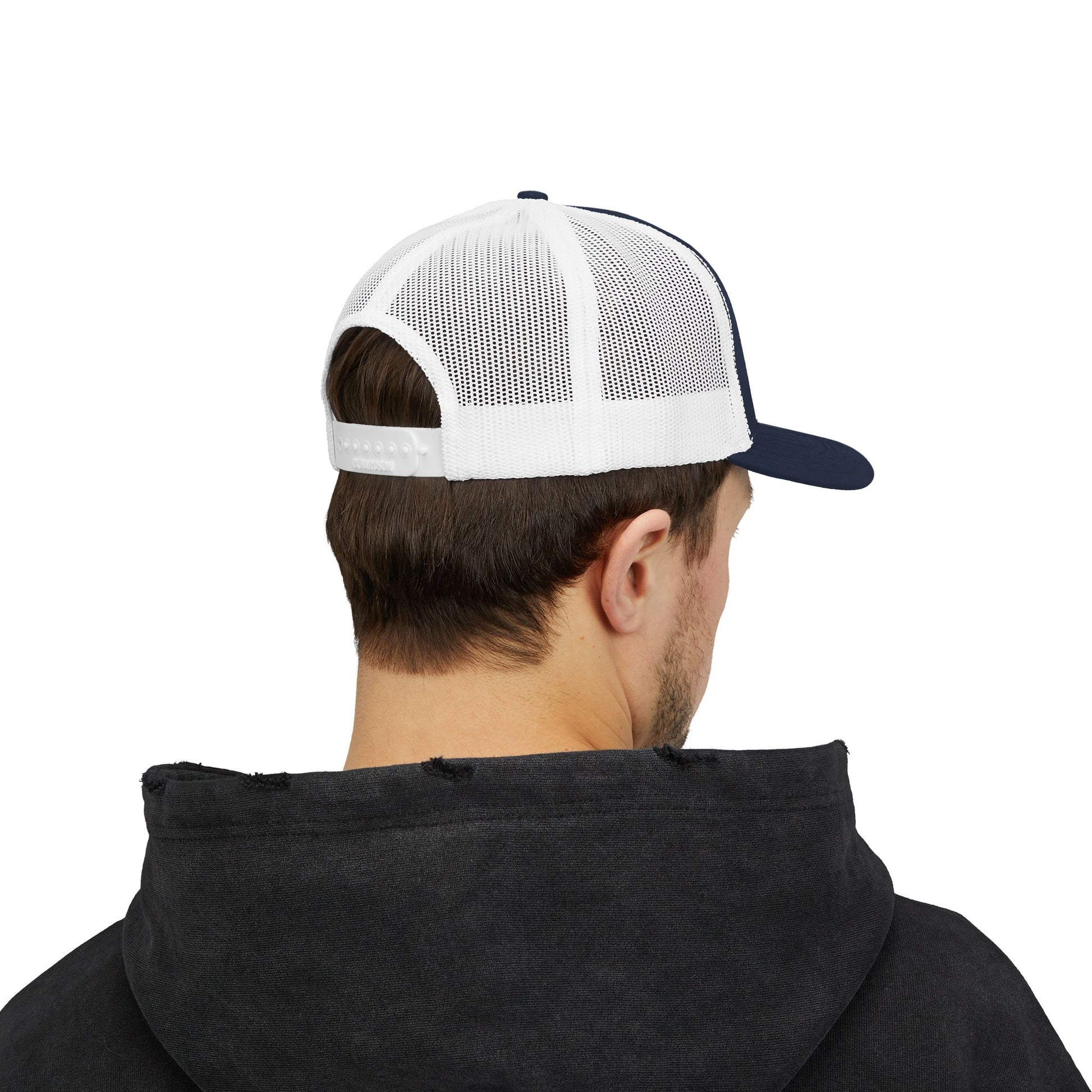 Funny Snapback Trucker Cap, Casual Hat for Men & Women, Perfect for Outdoor Events, Gifts, and Everyday Wear, Don't Be Too Skinny