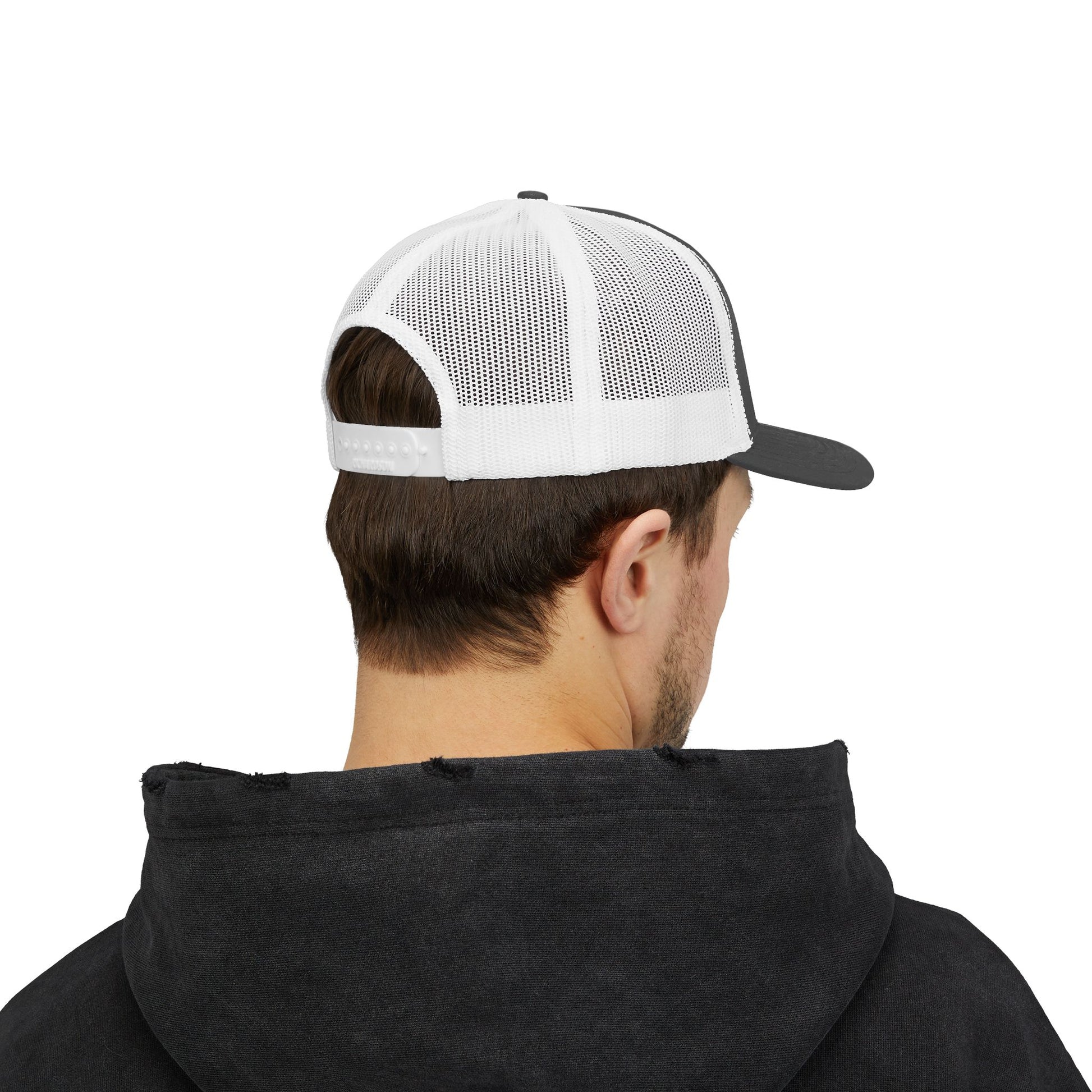 Funny Snapback Trucker Cap, Casual Hat for Men & Women, Perfect for Outdoor Events, Gifts, and Everyday Wear, Don't Be Too Skinny