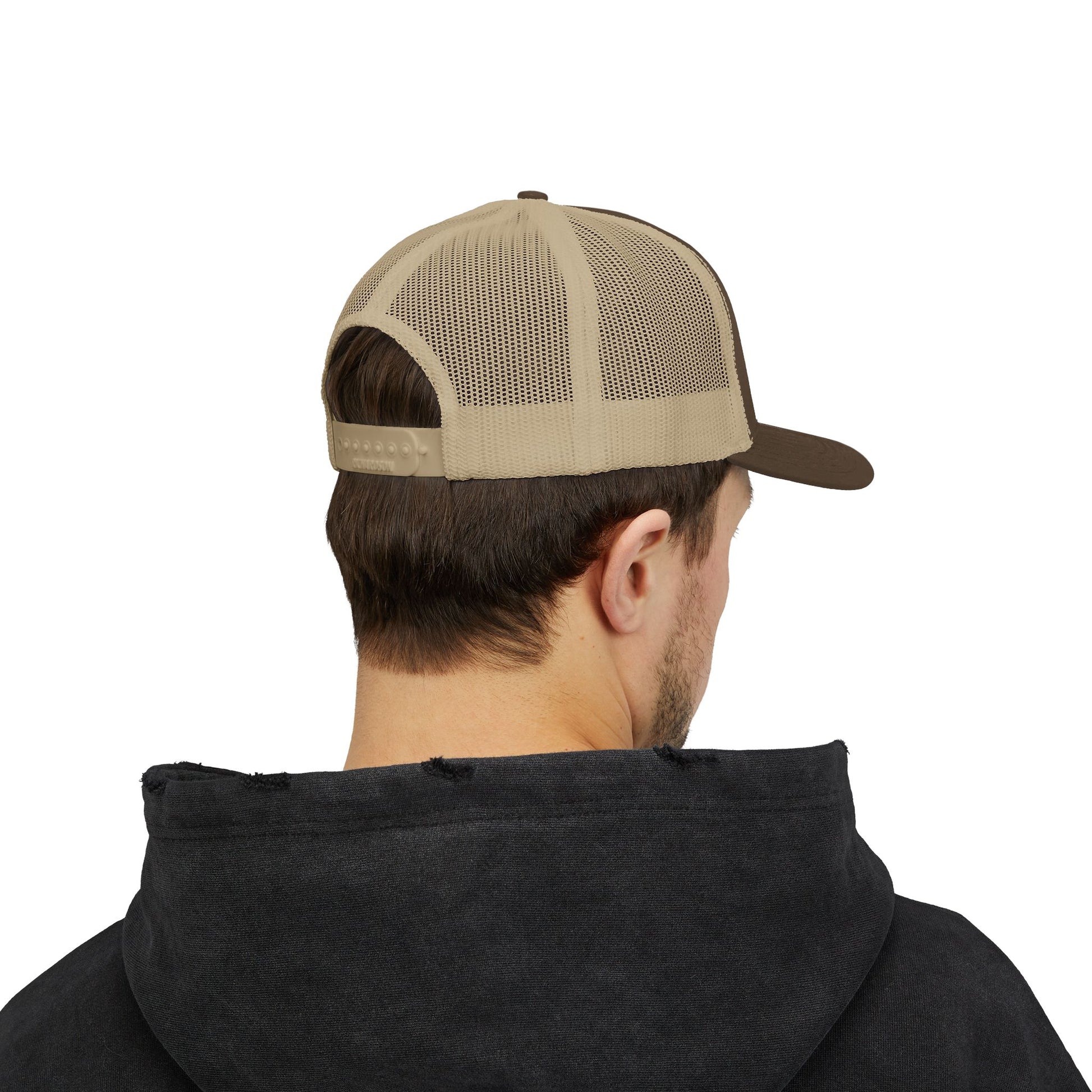 Funny Snapback Trucker Cap, Casual Hat for Men & Women, Perfect for Outdoor Events, Gifts, and Everyday Wear, Don't Be Too Skinny